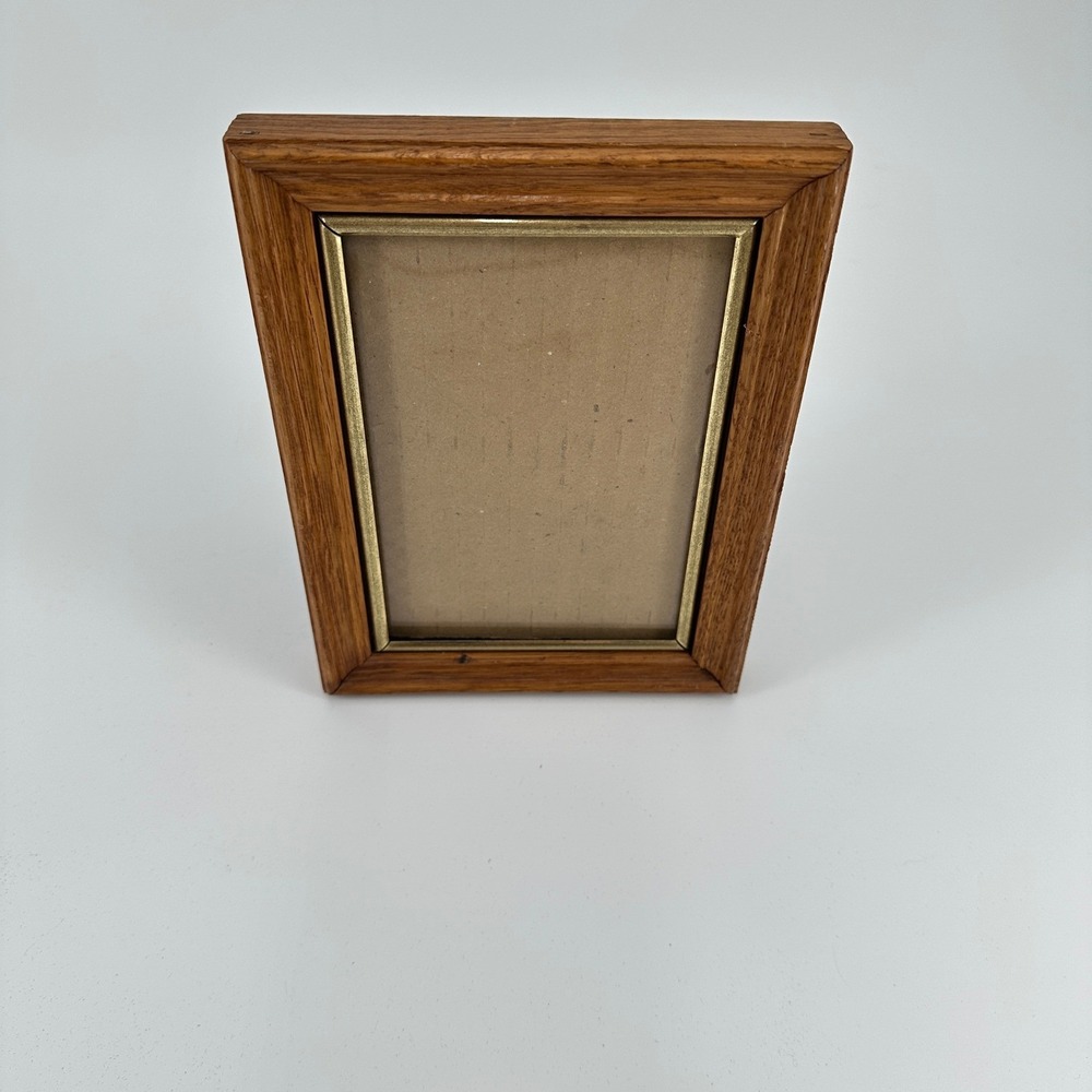 Vintage Oak Wood Picture Frame with Gold Metal Trim Tabletop Easel Back 5x7